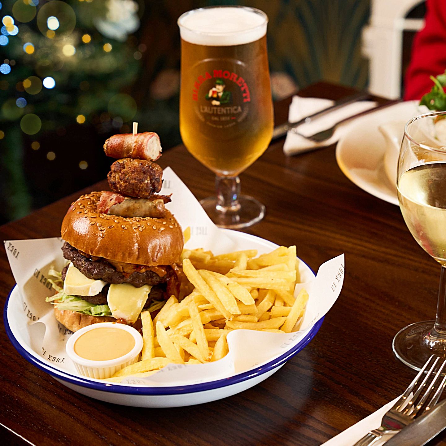 Festive Lunch & Dinner at The Ravensdale Hotel in Mansfield